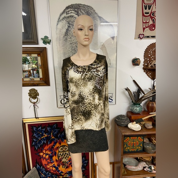 🐦⬛-4/$20🐦⬛ Beaded Embellishments Animal Print Long Sleeve - Picture 12 of 13